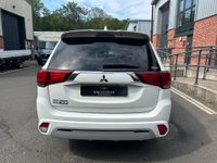 USED 2019 69 MITSUBISHI OUTLANDER 2.4h TwinMotor 13.8kWh Dynamic CVT 4WD Euro 6 (s/s) 5dr 