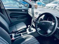 USED 2009 09 FORD FOCUS 1.6 Style Hatchback 5dr Petrol Manual (159 g/km, 99 bhp) 
