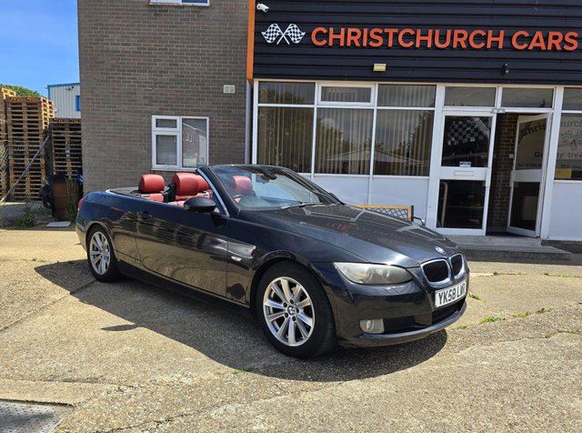 View our BMW 3 SERIES