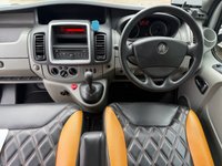 USED 2012 61 VAUXHALL VIVARO 2.0 2900 CDTi 16v Combi 5dr Diesel Tecshift FWD L3 H1 (199 g/km, 113 bhp) 