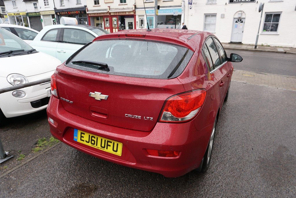 USED 2011 61 CHEVROLET CRUZE 1.8 LTZ Auto Euro 5 5dr AUTO/HISTORY!!!