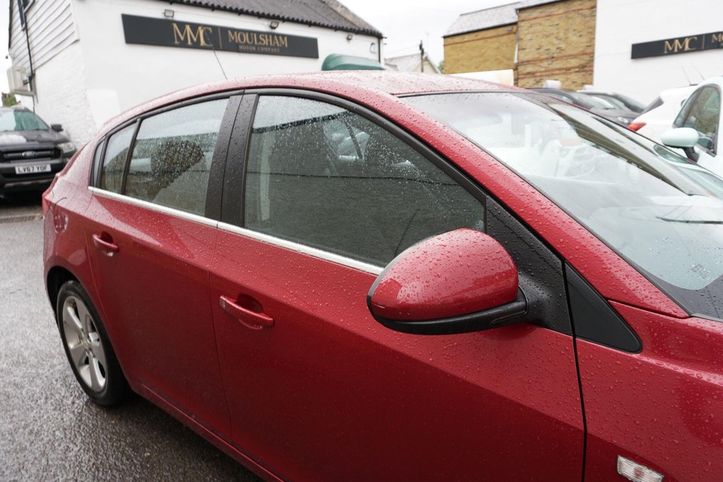 USED 2011 61 CHEVROLET CRUZE 1.8 LTZ Auto Euro 5 5dr AUTO/HISTORY!!!