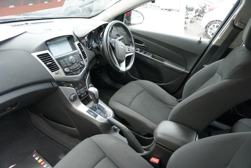 USED 2011 61 CHEVROLET CRUZE 1.8 LTZ Auto Euro 5 5dr AUTO/HISTORY!!!