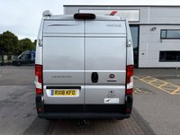 USED 2018 18 VANTAGE ORA Automatic - 2 Belt - Berth - End Bathroom 