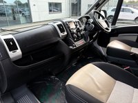 USED 2018 18 VANTAGE ORA Automatic - 2 Belt - Berth - End Bathroom 