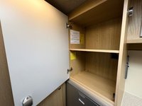 USED 2018 18 VANTAGE ORA Automatic - 2 Belt - Berth - End Bathroom 