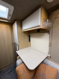 USED 2018 18 VANTAGE ORA Automatic - 2 Belt - Berth - End Bathroom 