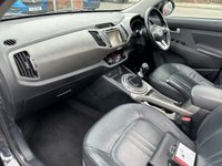 USED 2014 14 KIA SPORTAGE 1.7 CRDi EcoDynamics 4 SUV 5dr Diesel Manual 2WD Euro 5 (s/s) (114 bhp) RECENTLY SERVICED. PAN ROOF.
