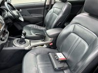 USED 2014 14 KIA SPORTAGE 1.7 CRDi EcoDynamics 4 SUV 5dr Diesel Manual 2WD Euro 5 (s/s) (114 bhp) RECENTLY SERVICED. PAN ROOF.