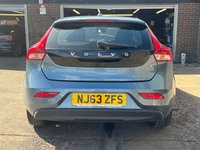 USED 2013 63 VOLVO V40 1.6 D2 SE Lux Nav Hatchback 5dr Diesel Manual Euro 5 (s/s) (115 ps) +USB POINT+CRUISE+SPEED LIMIER