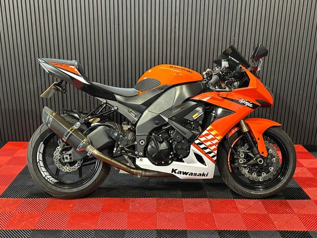 View our KAWASAKI NINJA ZX-10R