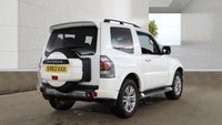 USED 2013 63 MITSUBISHI SHOGUN 3.2 DI-DC Warrior 4WD Euro 5 3dr SWB FSH SATNAV LEATHER NO VAT