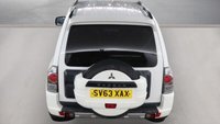 USED 2013 63 MITSUBISHI SHOGUN 3.2 DI-DC Warrior 4WD Euro 5 3dr SWB FSH SATNAV LEATHER NO VAT