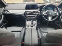 USED 2018 68 BMW 5 SERIES 3.0 540i GPF M Sport Saloon 4dr Petrol Auto xDrive Euro 6 (s/s) (340 ps) PARK ASSIST, POWER TAILGATE