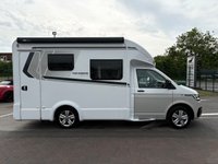 USED 2024 74 WEINSBERG X-CURSION 500 LT - Left Hand Drive - 2 Berth - 2 Belt - Lounge Conversion 