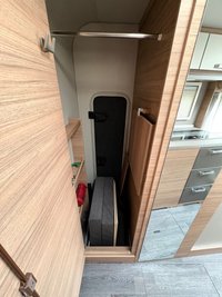 USED 2024 74 WEINSBERG X-CURSION 500 LT - Left Hand Drive - 2 Berth - 2 Belt - Lounge Conversion 