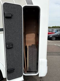 USED 2024 74 WEINSBERG X-CURSION 500 LT - Left Hand Drive - 2 Berth - 2 Belt - Lounge Conversion 