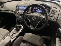 USED 2017 17 VAUXHALL INSIGNIA 1.4i Turbo SRi Nav Hatchback 5dr Petrol Manual Euro 6 (s/s) (140 ps) 
