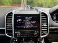 USED 2017 67 PORSCHE CAYENNE 3.0 TD V6 Platinum Edition SUV 5dr Diesel TiptronicS 4WD Euro 6 (s/s) (262 ps) Pan Roof, PASM, Reverse camera.