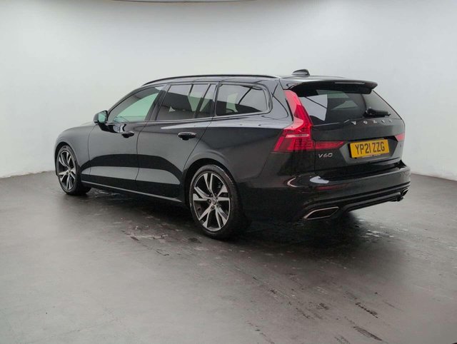 USED 2021 21 VOLVO V60 2.0 V60 R-Design B4 MHEV Auto 5dr CLICK+COLLECT / HOME DELIVERY