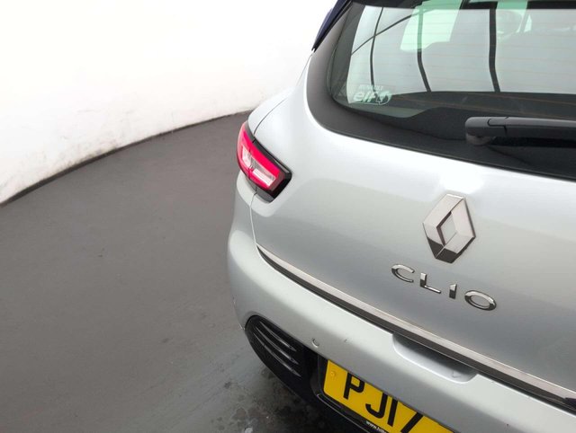 USED 2017 17 RENAULT CLIO 1.2 Clio Dynamique S Nav TCe Auto 5dr CLICK+COLLECT / HOME DELIVERY