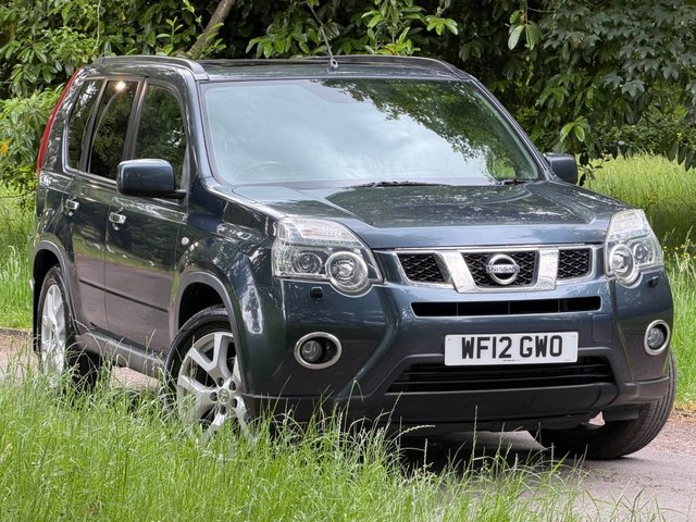 View our NISSAN X-TRAIL
