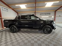 USED 2018 18 FORD RANGER 3.2 TDCi Wildtrak Pickup Double Cab 4dr Diesel Auto 4WD Euro 5 (200 ps) * ROOF LIGHT POD * RAPTOR GRILLE *