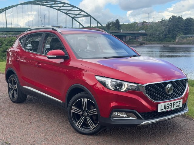 View our MG MG ZS 1.5 VTi-TECH Exclusive SUV 5dr Petrol Manual Euro 6 (s/s) (106 ps)