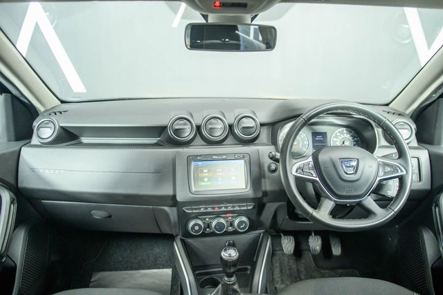 View our DACIA DUSTER