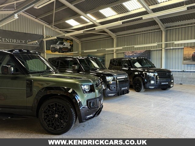 View our LAND ROVER DEFENDER 110