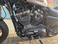 USED 2017 17 HARLEY-DAVIDSON SPORTSTER 1200 XL1200CX Roadster Custom Cruiser Petrol Manual Euro 4 (66 ps) Low Miles + Vance And Hines Exhaust