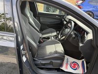 USED 2022 72 VOLKSWAGEN GOLF 1.5 TSI R-Line Euro 6 (s/s) 5dr SATNAV+PARKING SENSORS+12mMOT