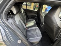 USED 2022 72 VOLKSWAGEN GOLF 1.5 TSI R-Line Euro 6 (s/s) 5dr SATNAV+PARKING SENSORS+12mMOT