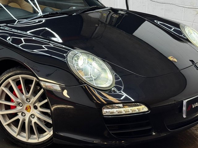 View our PORSCHE 911