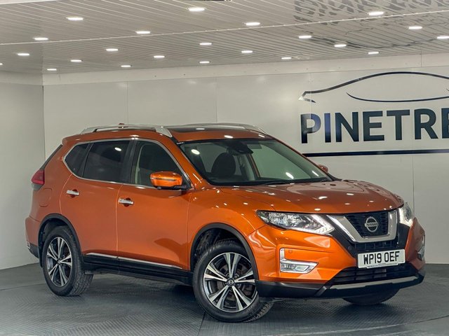 View our NISSAN X-TRAIL