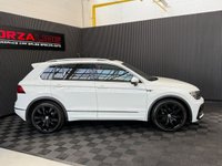 USED 2017 R VOLKSWAGEN TIGUAN 2.0 TDI R-Line SUV 5dr Diesel DSG Euro 6 (s/s) (150 ps) STUNNING EXAMPLE RARE RED LEATHER