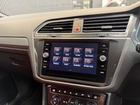 USED 2017 R VOLKSWAGEN TIGUAN 2.0 TDI R-Line SUV 5dr Diesel DSG Euro 6 (s/s) (150 ps) STUNNING EXAMPLE RARE RED LEATHER