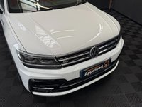 USED 2017 R VOLKSWAGEN TIGUAN 2.0 TDI R-Line SUV 5dr Diesel DSG Euro 6 (s/s) (150 ps) STUNNING EXAMPLE RARE RED LEATHER