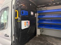 USED 2023 73 FORD TRANSIT 2.0 350 EcoBlue MHEV Leader MWB LOW MILES AIR CON FWD L2 H2  (130 ps) 1 OWNER FULL SERVICE HISTORY  AIR CON MWB MED ROOF