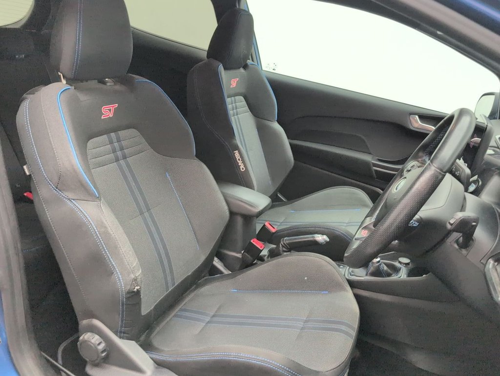 Used 2020 70 FORD FIESTA 1.5 Fiesta ST-2 T 3dr CLICK+COLLECT / HOME DELIVERY