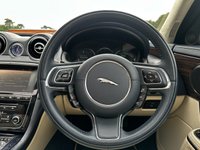 USED 2012 07 JAGUAR XJ 3.0d V6 Portfolio Saloon 4dr Diesel Auto Euro 5 (LWB) (275 ps) 