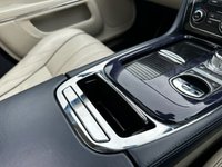 USED 2012 07 JAGUAR XJ 3.0d V6 Portfolio Saloon 4dr Diesel Auto Euro 5 (LWB) (275 ps) 