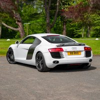 USED 2010 R AUDI R8 4.2 FSI V8 Coupe 2dr Petrol Manual quattro Euro 4 (420 ps) TRUE MODERN SUPERCAR