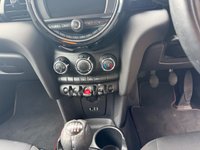 USED 2017 67 MINI HATCH 1.5 Cooper Hatchback 3dr Petrol Manual Euro 6 (s/s) (136 ps) SERVICE HISTORY LOVELY EXAMPLE