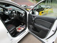 USED 2022 22 RENAULT CAPTUR 1.6 E-TECH RS Line SUV 5dr Petrol Hybrid Auto Euro 6 (s/s) (145 ps) 