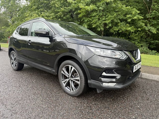 View our NISSAN QASHQAI