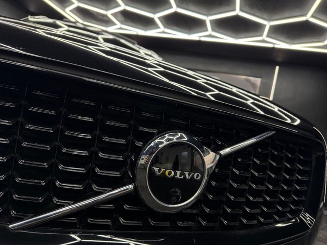 View our VOLVO XC90