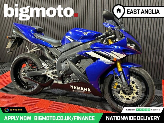 View our YAMAHA R1