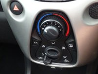 USED 2015 65 CITROEN C1 1.0 VTi Feel Airscape 5dr Petrol Manual Euro 6 (Euro 6) (68 ps) AIR CON DAB ELECTRIC FOLDING ROOF &pound;20 P/YEAR TAX