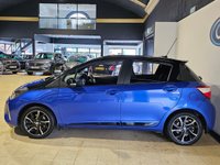 USED 2017 67 TOYOTA YARIS 1.5 VVT-i Blue Bi-Tone Hatchback 5dr Petrol Manual Euro 6 (111 ps) Main dealer SH, 2 Keys, Reverse Camera